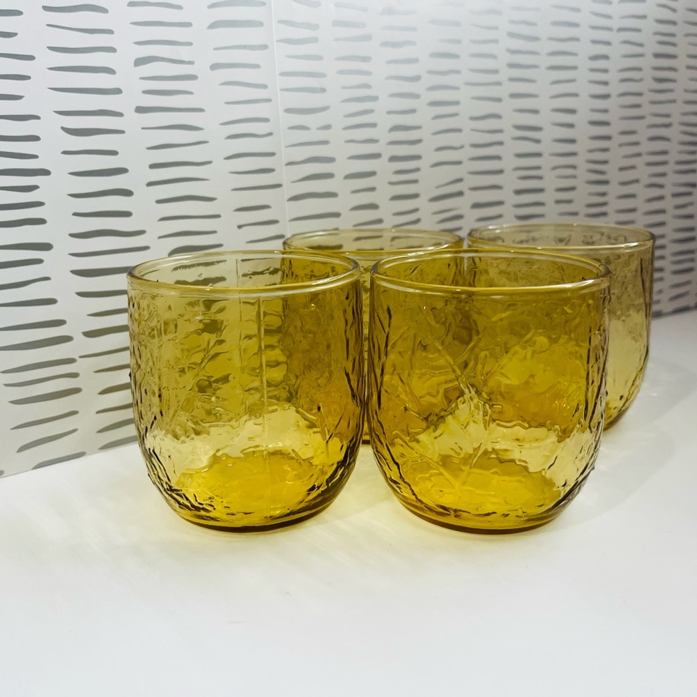 Anchor Hocking Yellow Leaf Pattern Glasses Set of 4